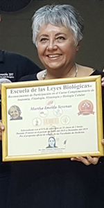Martha Imelda Yerenas Graduacion Curso Anatomia Fisiologia Histologia Escuela 5 Leyes Biologicas