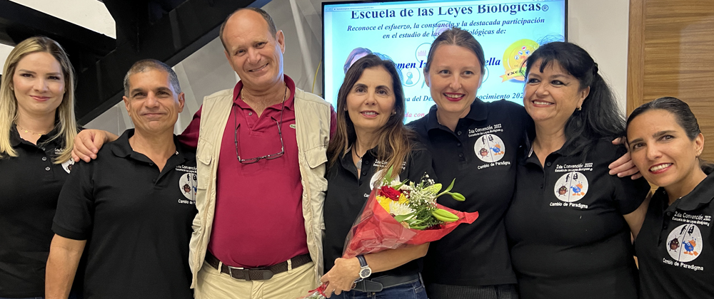 Diploma 2022 Graduado Certificado Maria Carmen Izquierdo Labella Nivel 7 Escuela 5 Leyes Biologicas Nueva Medicina Hamer