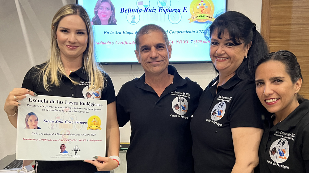 Diploma 2022 Graduado Certificado Silvia Sulu Cruz Arriaga Escuela 5 Leyes Biologicas Nueva Medicina Hamer