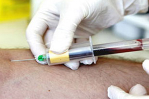 Sangre Examen Antigeno Prostatico Aguja Jeringa Extraccion